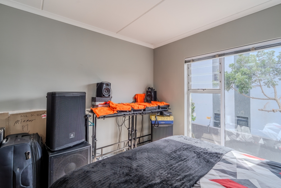 2 Bedroom Property for Sale in Burgundy Estate Western Cape
